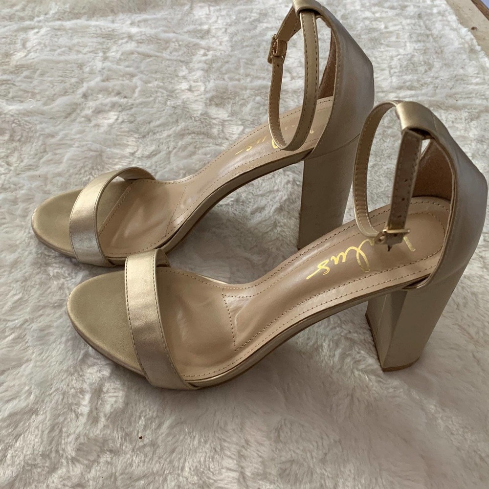 Lulus golden block heel pumps size 9